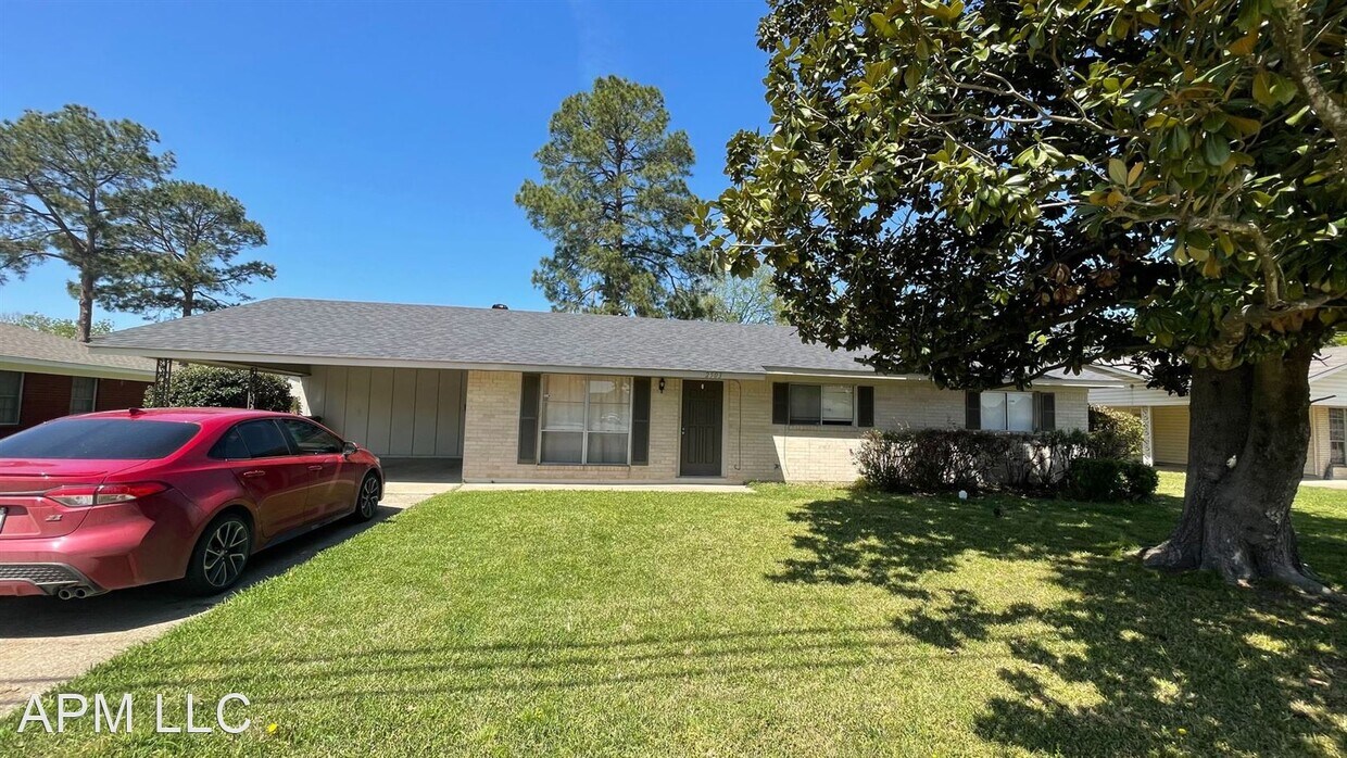 Primary Photo - 4 br, 2 bath House - 2503 Forsythe Ave.