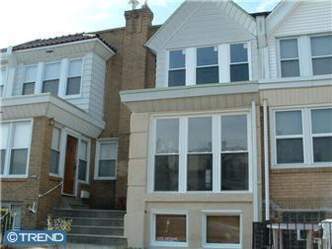 Foto del edificio - Beautiful 3 Bedroom House for Rent