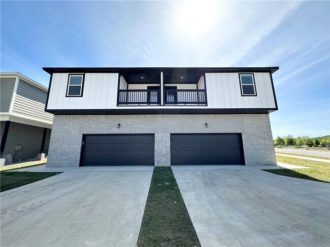 Building Photo - 959 S Rupple Rd