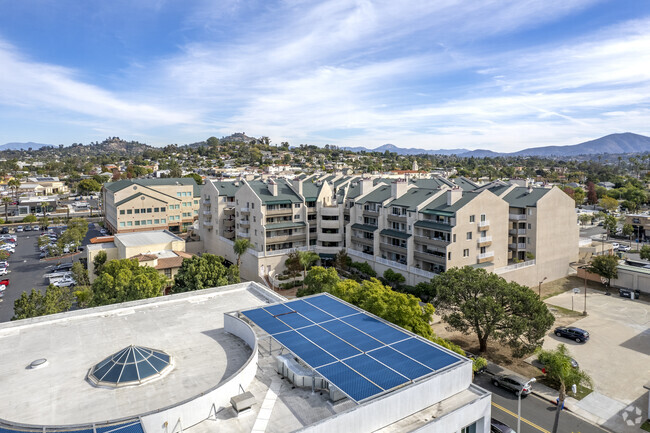 Building Photo - La Mesa Village Plaza