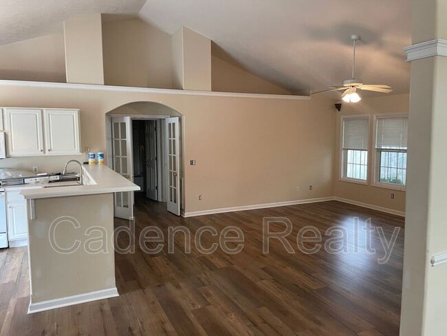 Building Photo - 5319 Sun Coast Dr