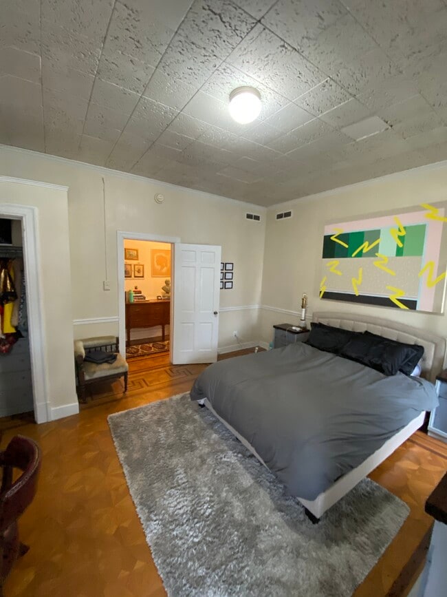 Building Photo - 622 N Arthur Ashe Blvd