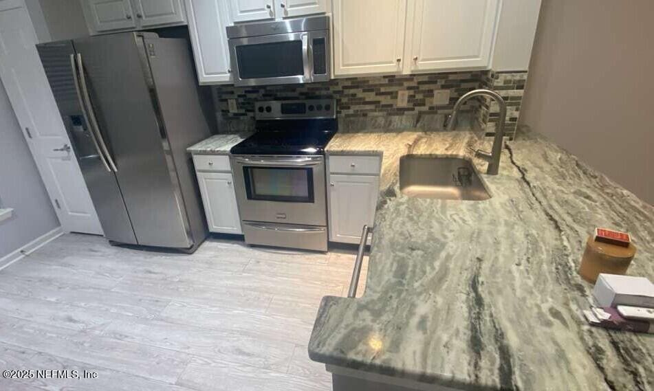 Foto del edificio - 8087 Summer Bay Ct