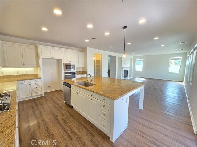 Foto del edificio - 5058 Oxford Ln