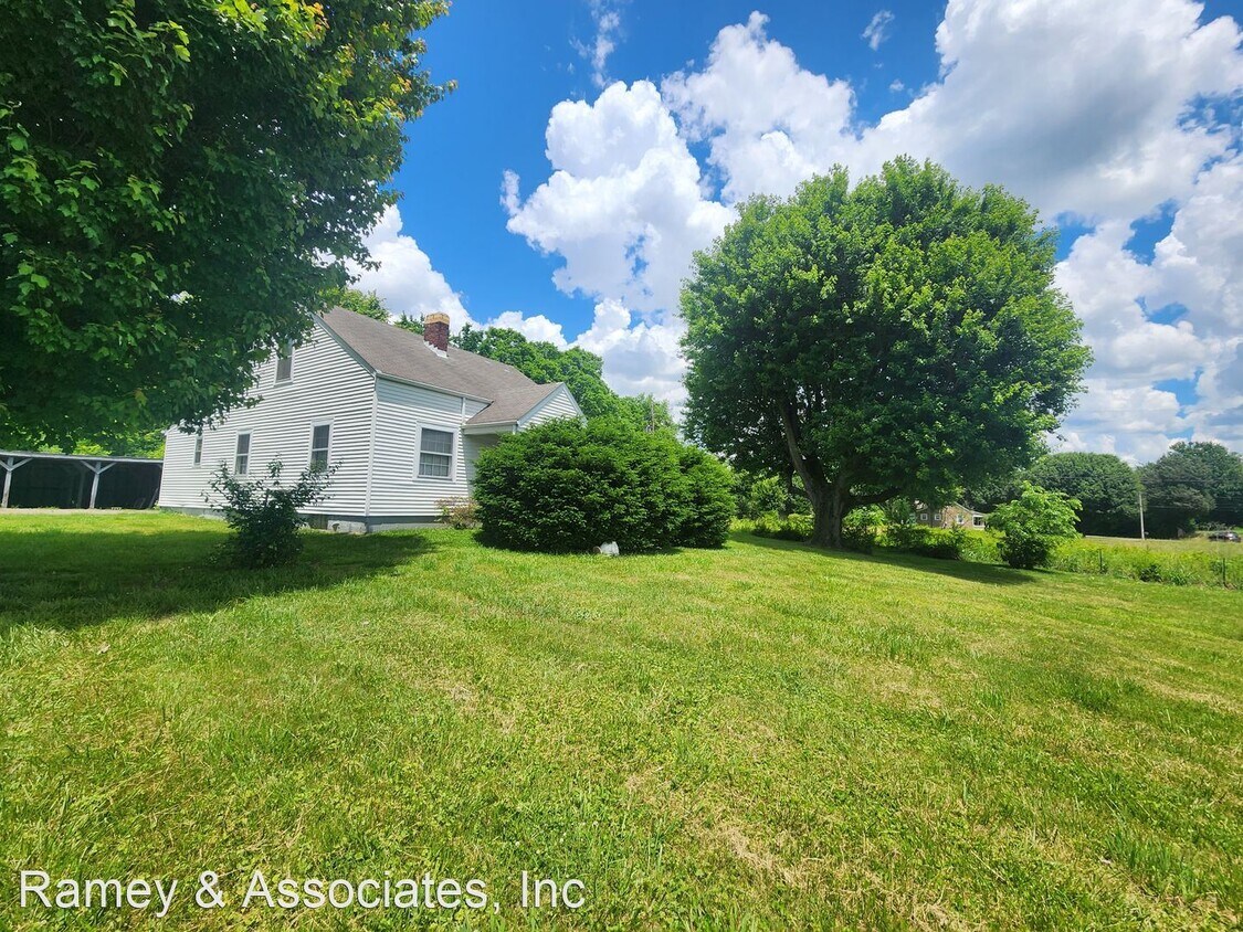 Foto principal - 3 br, 1 bath House - 10300 Blue Lick Road