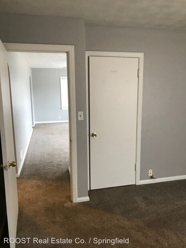 Building Photo - 3 br, 1 bath House - 2260 Shawnee Avenue