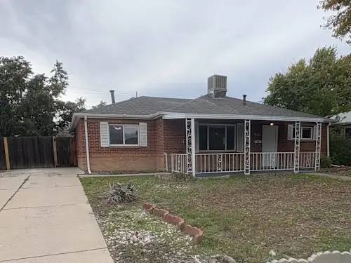 Building Photo - 9131 Lilly Ct