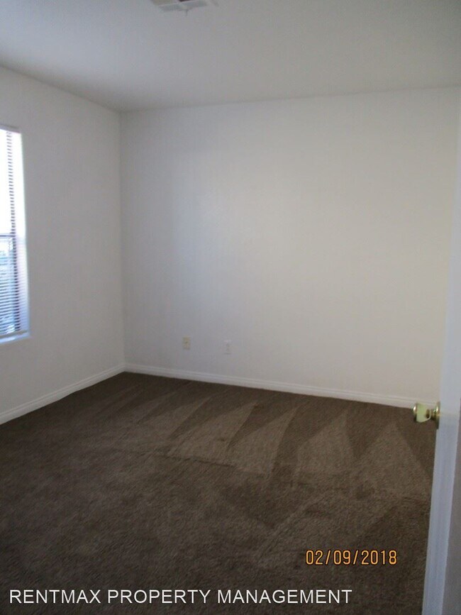 Building Photo - 1 br, 1 bath House - 5211 LINDELL RD #104