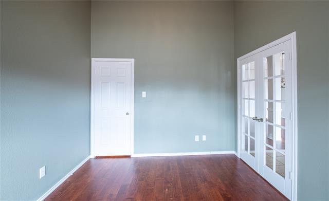 Foto del edificio - 9400 Stonewood Dr