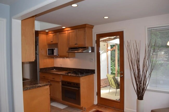 Building Photo - Charming Home in the Heart of Magnolia