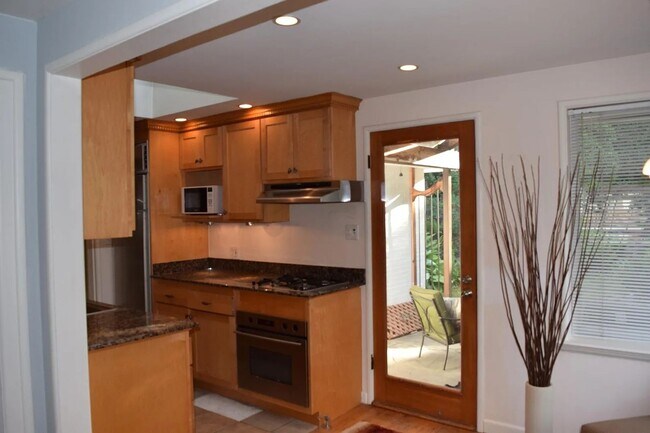 Foto del edificio - Charming Home in the Heart of Magnolia