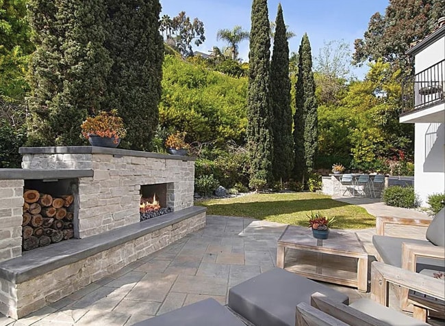 Building Photo - 14710 Via del Canon