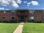 Primary Photo - 504 E Burdick St