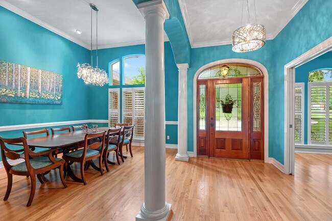 Foto del edificio - 414 Summerbrooke Dr