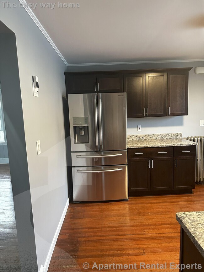 Foto del edificio - 62-64 Billings Ave Unit #2