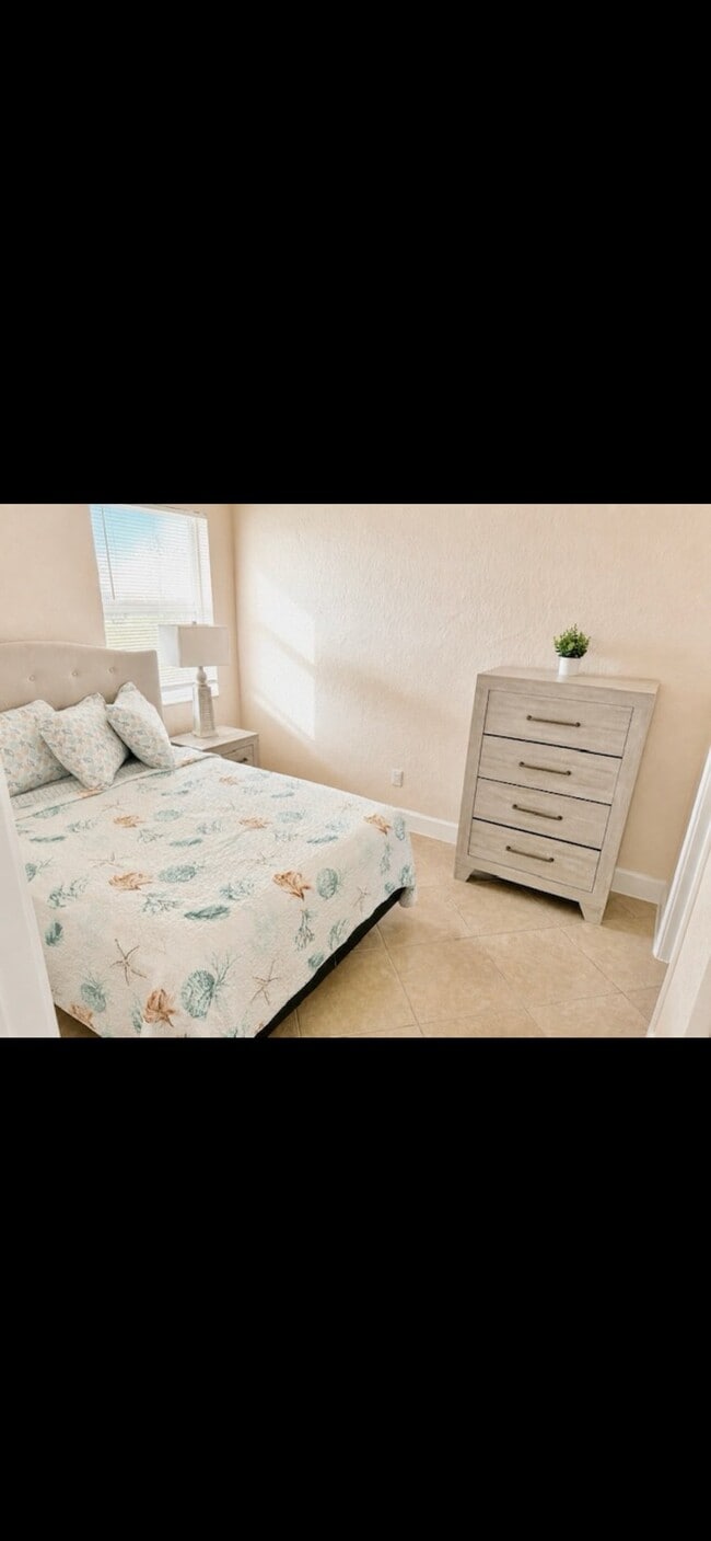 Photo - 141 72nd Ave Apartment