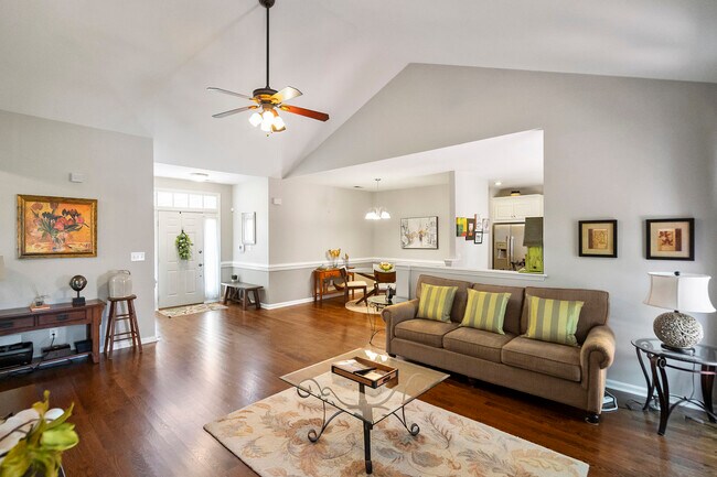 Building Photo - 7405 Tupelo Ln