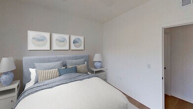 Building Photo - 1941 Sawdust Rd