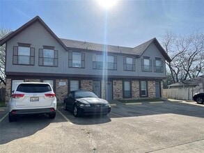 Building Photo - 1404 Shufford St