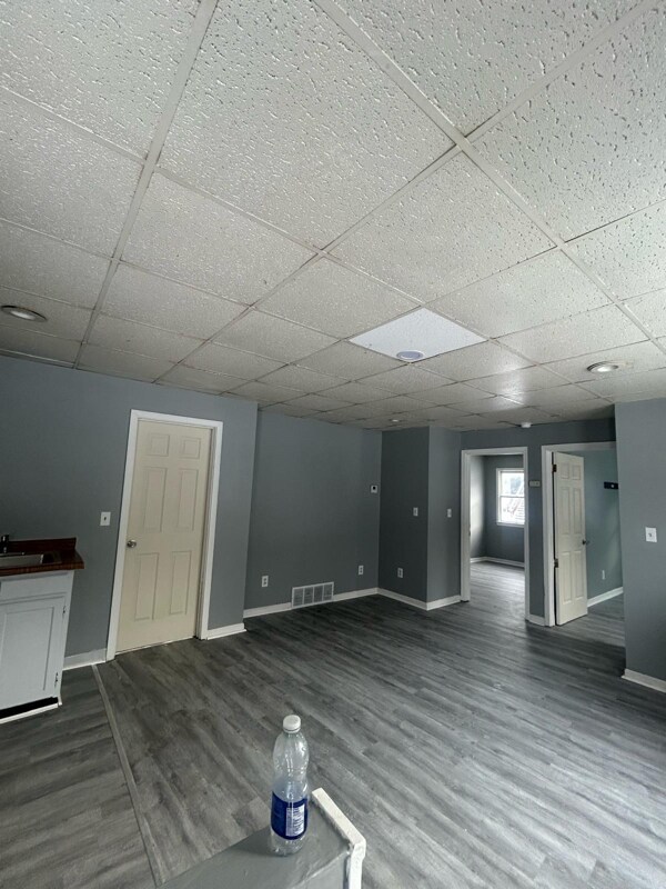 Foto del edificio - 330 Potomac Ave