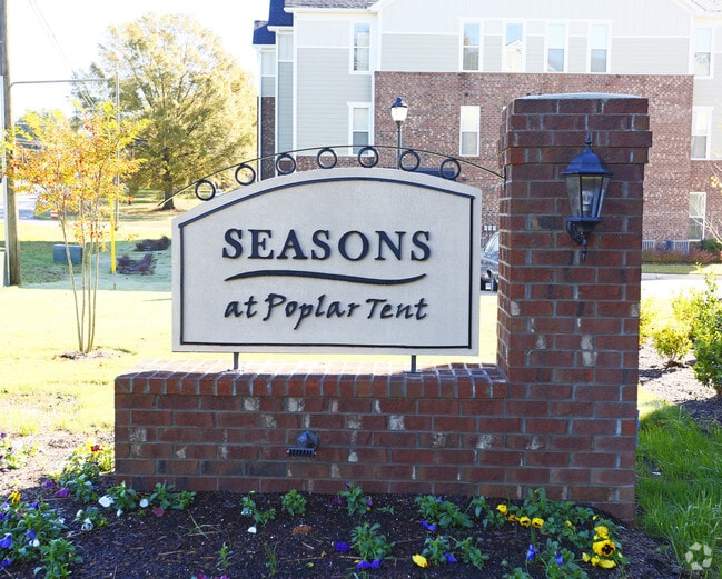Seasons at Poplar Tent Apartments 450 Seasons Place Concord, NC