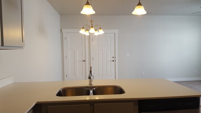 Building Photo - 4030 W 1850 N