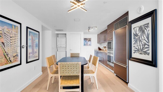 Foto del edificio - 485 Brickell Ave