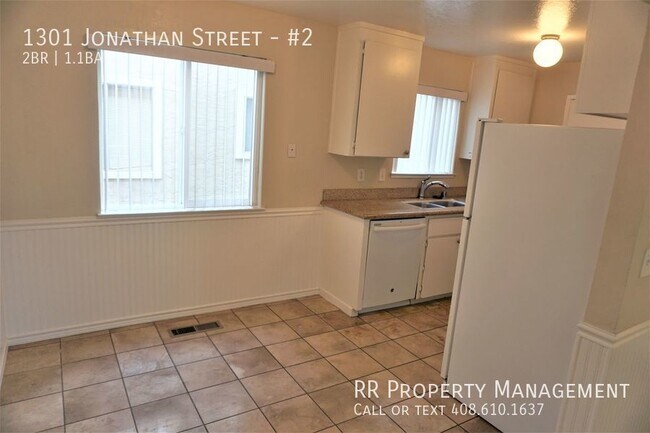 Foto del edificio - Updated Unit in Well Maintained Santa Clar...