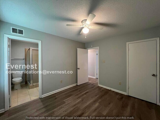 Foto del edificio - 7590 Amhurst Cove