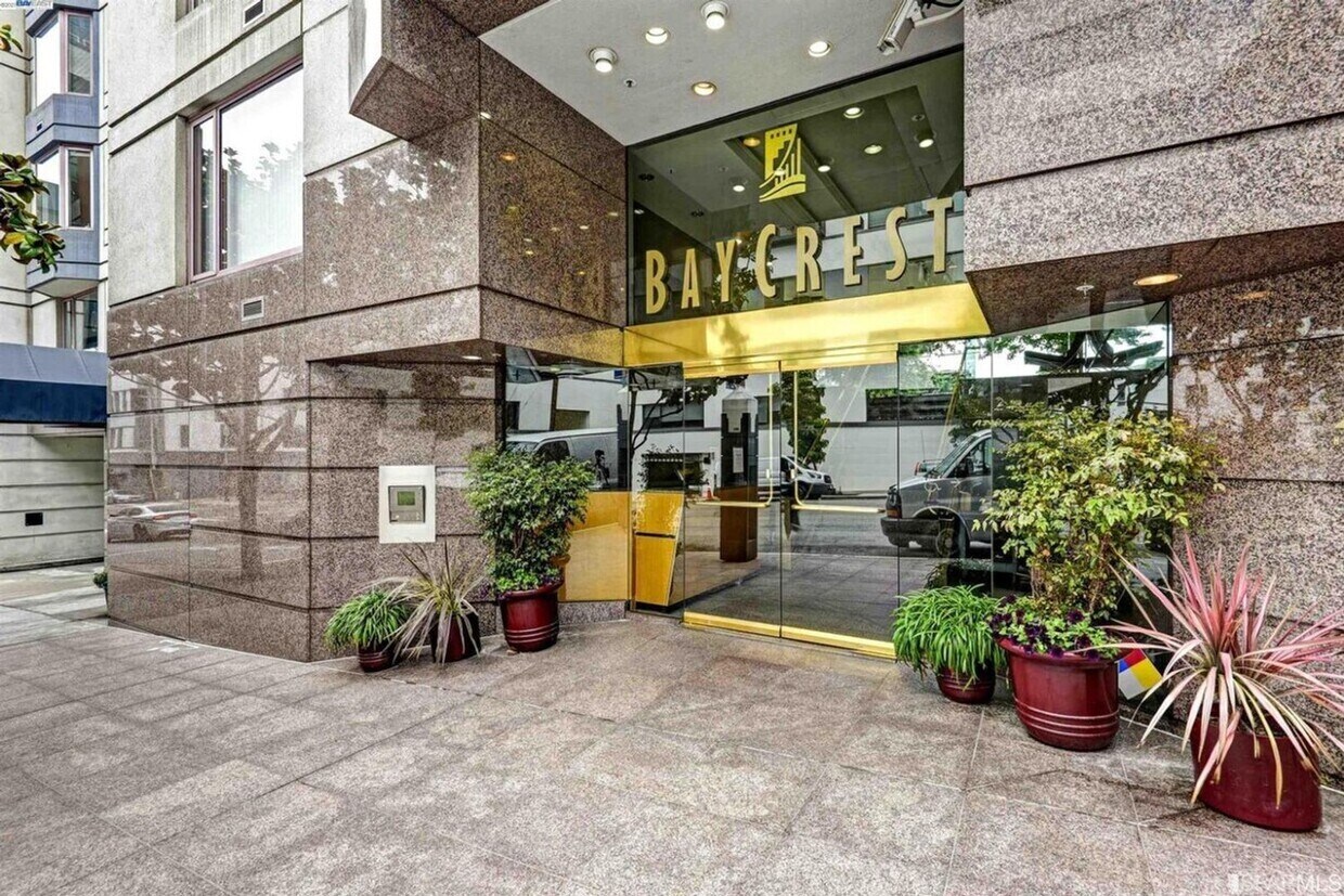 Primary Photo - Bright Studio + Parking at The BayCrest--Y...
