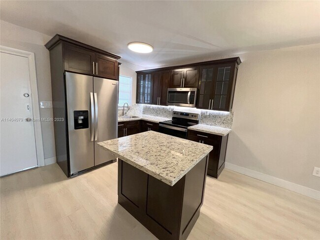 Foto del edificio - 3001 SW 2nd St