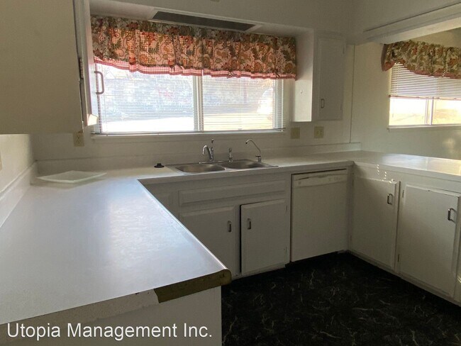 Foto del edificio - 5 br, 2 bath House - 875 Washo Lane