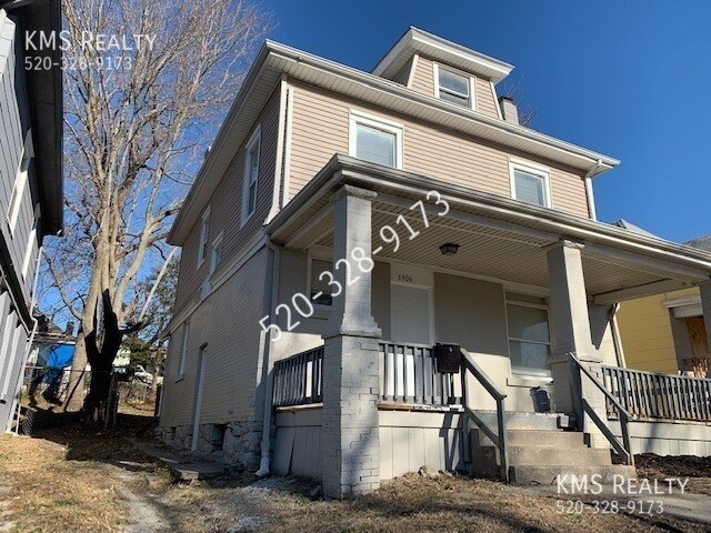 Building Photo - 3906 St John Ave