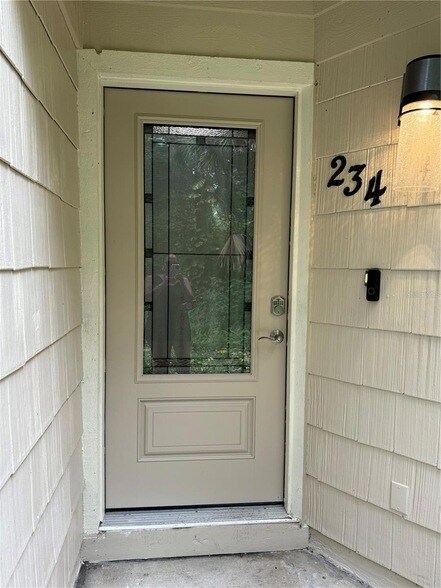 Building Photo - 234 Highlands Glen Cir