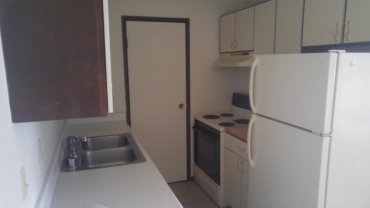 Primary Photo - 927 Klemp St