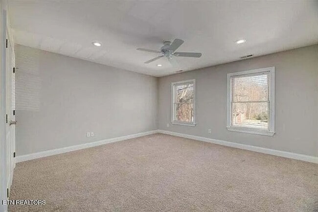 Photo - For Rent – Modern 2BR/2.5BA Townhome in Prime Knoxville Location! MOVE IN SPECIAL  $1000 off firs...