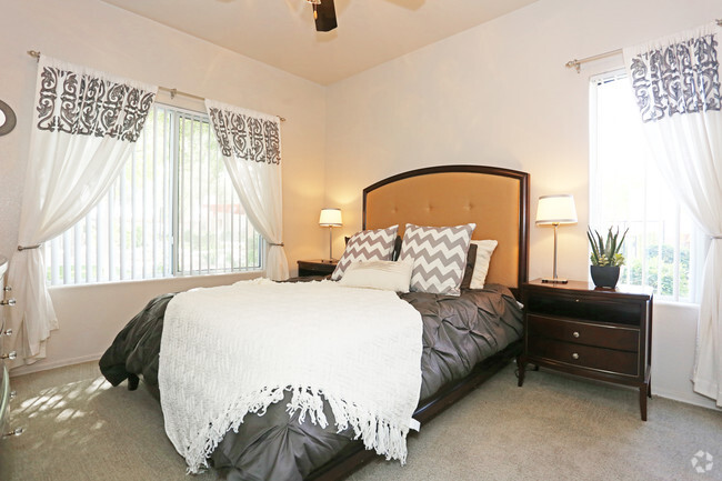 Canyon Ridge Apartments - Surprise, AZ | Apartments.com