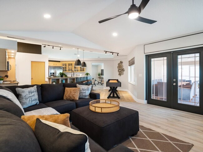 Foto del edificio - 6 Clinton Ct N