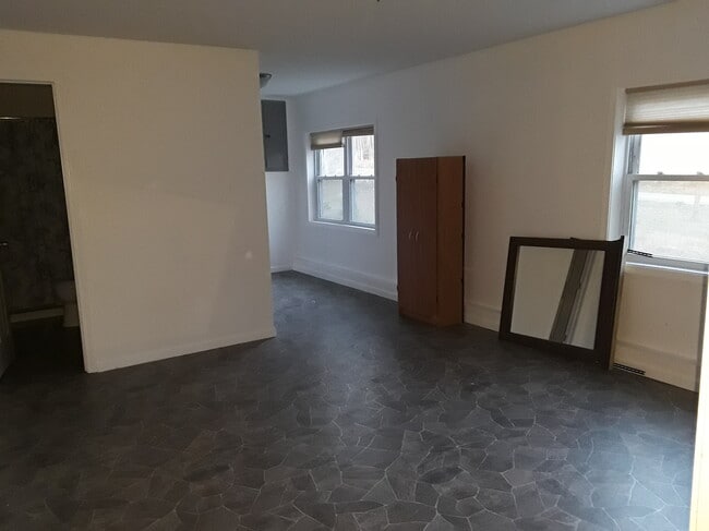 Eficiencia 1 dormitorio 1 baño - 6730 Rock Ridge Rd SE