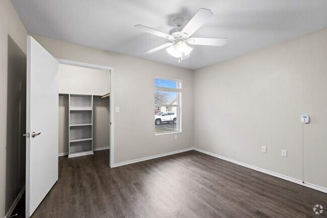 1 habitación, 1 baño - 711 pies cuadrados - Dormitorio - La Vista