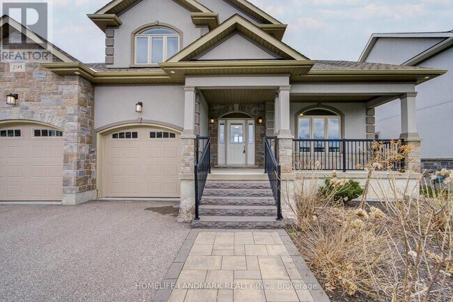 Photo du bâtiment - 295 Sunnybrae Ave