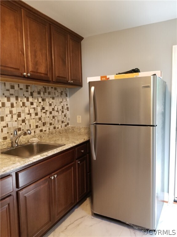 Foto del edificio - 805 N 33rd St