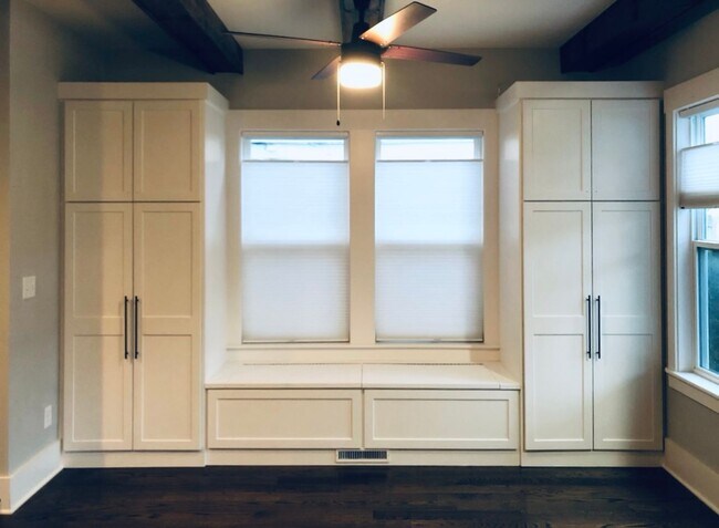 Foto del edificio - Beautiful 3 Bedroom Home in East Nashville