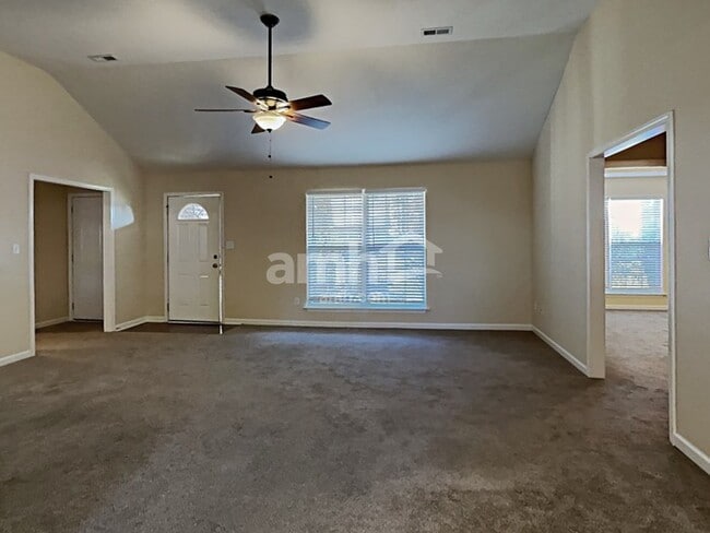Building Photo - 2009 Slayton Dr