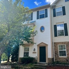 Building Photo - 3537 Christy Ln