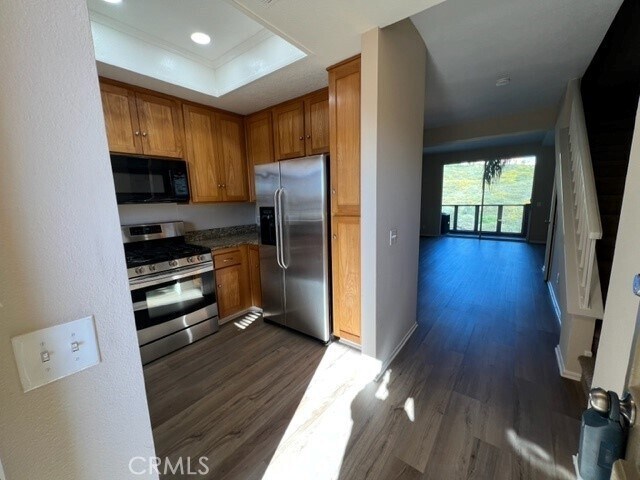 Building Photo - 30902 Club House Dr
