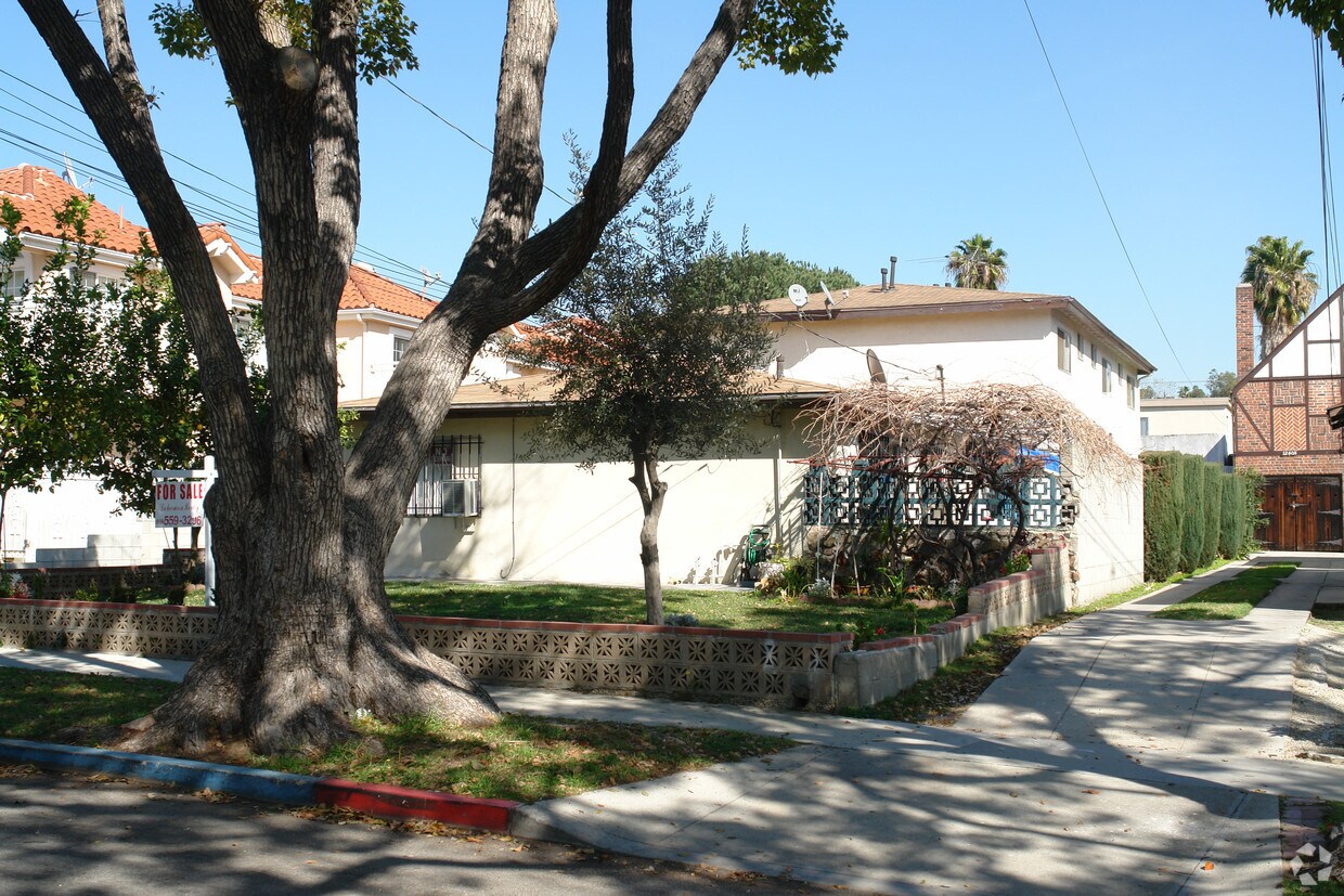Building Photo - 1234 Mariposa St