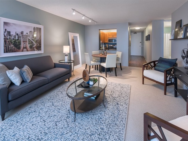 Photo - 253 E Wacker Dr Apartment