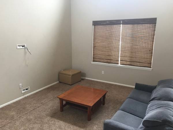 Living Room - 3368 Hackberry Ln