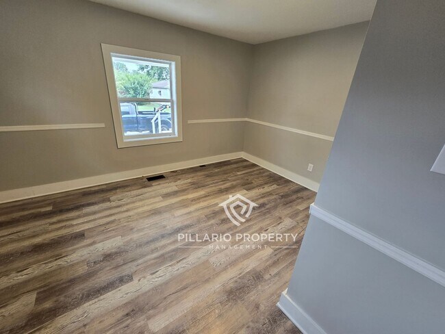 Building Photo - Renovated 3 Bedroom 2 Bathroom in Christia...